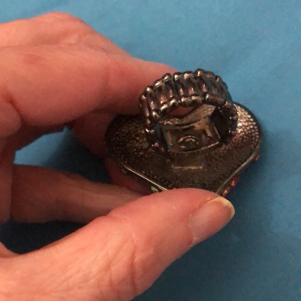 Multicolored Rhinestone Heart Ring - Picture 3 of 5